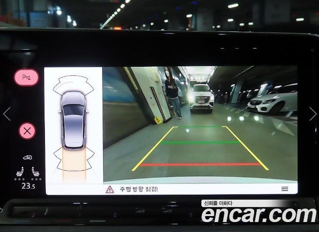 Volkswagen Golf 2023 — photo 14