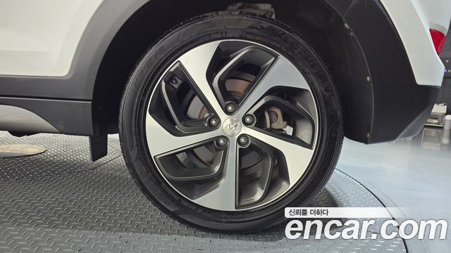 Hyundai Tucson 2016 — photo 7