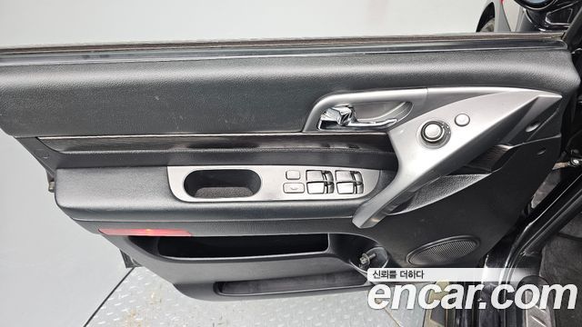 KG Mobility KORANDO 2018 — photo 14