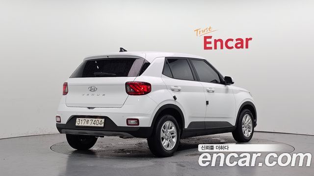 Hyundai Venue 2020 — photo 2