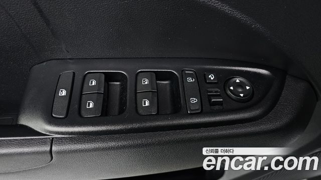 Hyundai Venue 2020 — photo 17
