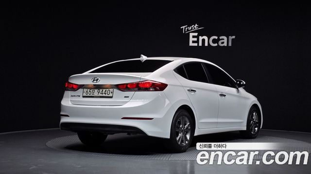 Hyundai AVANTE 2016 — photo 2