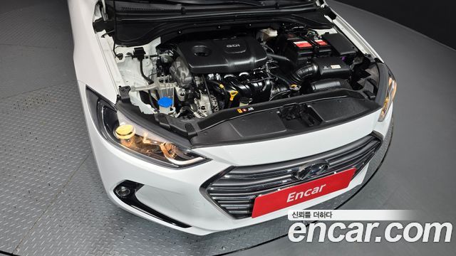 Hyundai AVANTE 2016 — photo 6