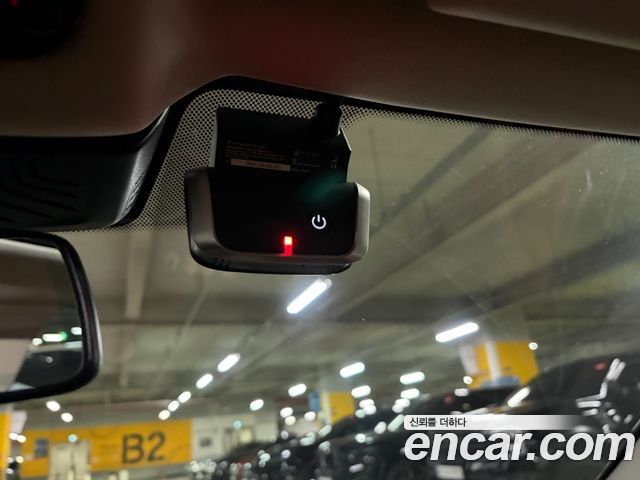 BMW 5-Series 2020 — photo 20