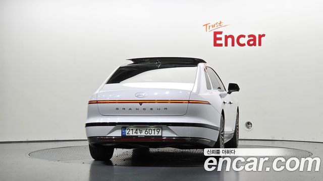 Hyundai Grandeur 2023 — photo 4