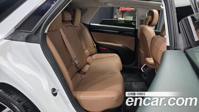 Hyundai Grandeur 2023 — photo 18