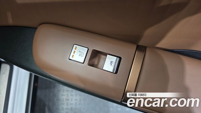 Hyundai Grandeur 2023 — photo 24
