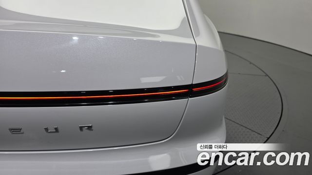 Hyundai Grandeur 2023 — photo 9