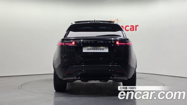 Land Rover Range Rover Velar 2026 — photo 6