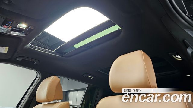 Hyundai Santafe 2025 — photo 23