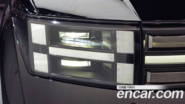 Hyundai Santafe 2025 — photo 8