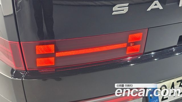 Hyundai Santafe 2025 — photo 9