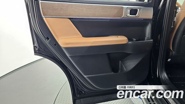 Hyundai Santafe 2025 — photo 15