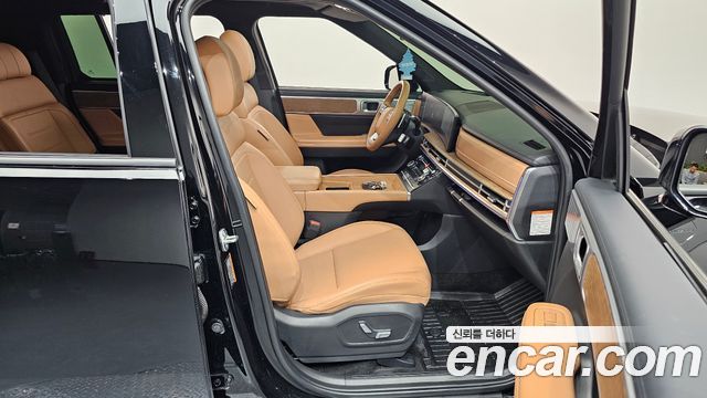 Hyundai Santafe 2025 — photo 16
