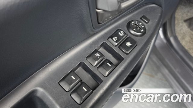 Kia pride 2012 — photo 26