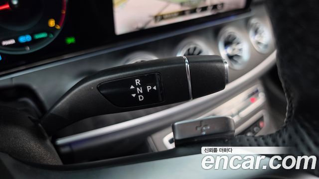 Mercedes-Benz CLS-Class 2022 — photo 12