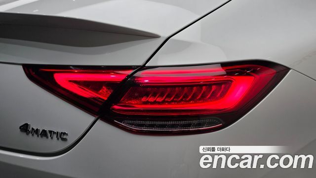 Mercedes-Benz CLS-Class 2022 — photo 9
