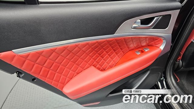 Genesis G70 2023 — photo 15