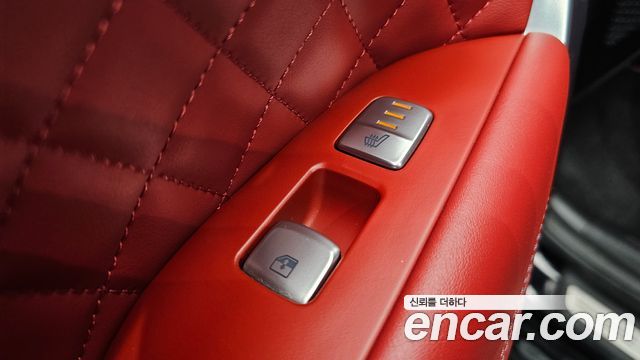 Genesis G70 2023 — photo 29