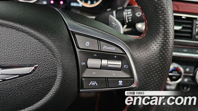 Genesis G70 2023 — photo 30