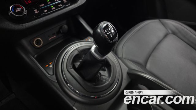 Kia Sportage 2012 — photo 9