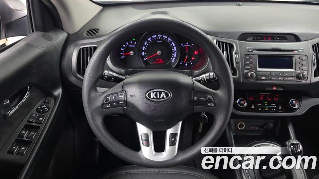 Kia Sportage 2012 — photo 13