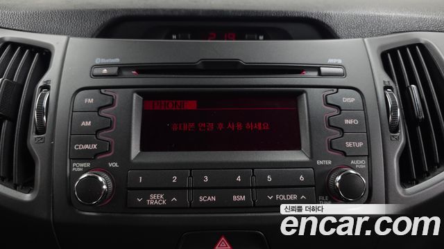 Kia Sportage 2012 — photo 15