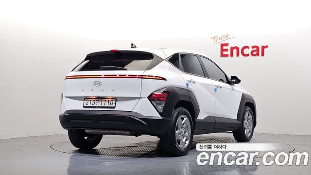 Hyundai Kona 2023 — photo 2