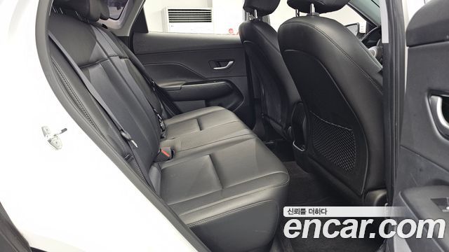 Hyundai Kona 2023 — photo 17