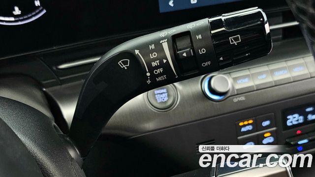 Hyundai Kona 2023 — photo 24