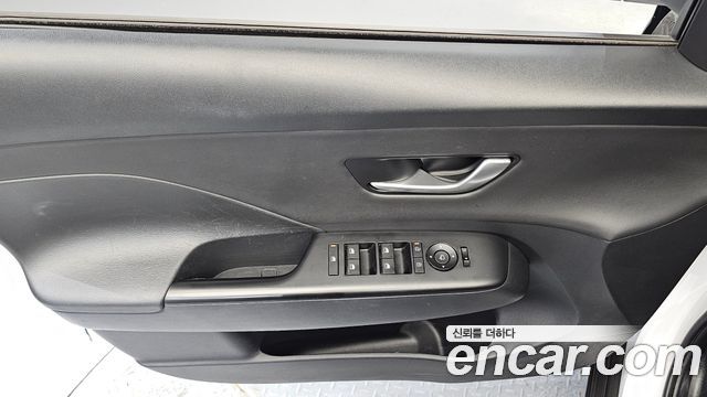 Hyundai Kona 2023 — photo 14