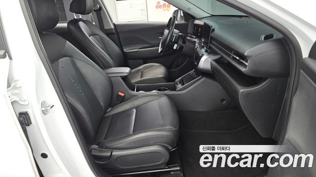 Hyundai Kona 2023 — photo 16