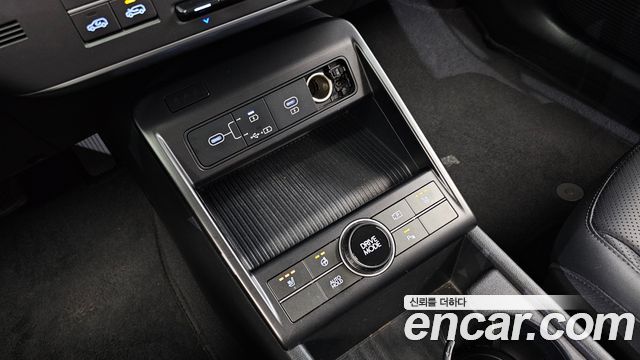 Hyundai Kona 2023 — photo 27
