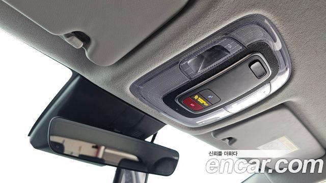 Hyundai Kona 2023 — photo 28