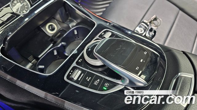 Mercedes-Benz E-Class 2018 — photo 25