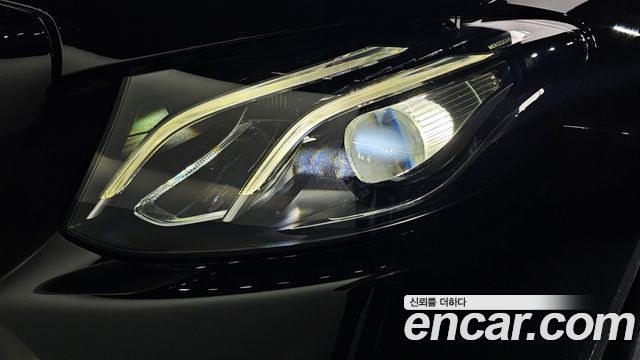 Mercedes-Benz E-Class 2018 — photo 8