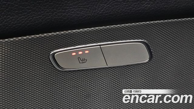 Mercedes-Benz E-Class 2018 — photo 33