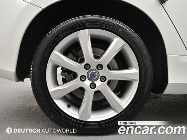 Volvo V60 2017 — photo 5