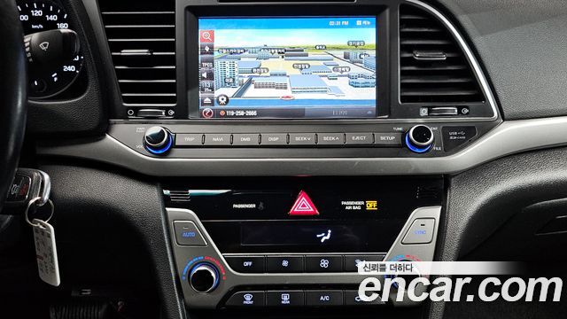 Hyundai AVANTE 2017 — photo 5