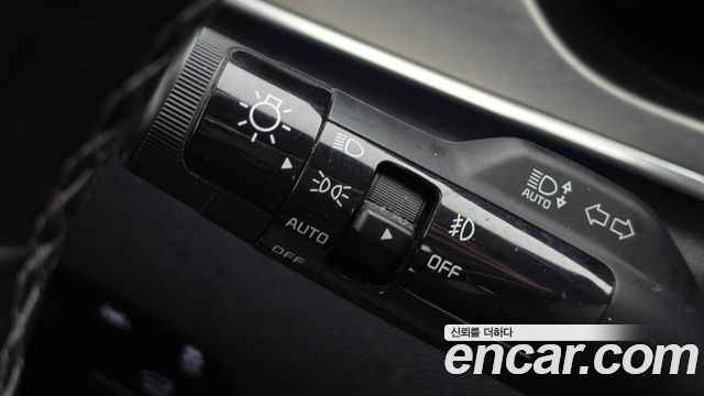 Kia Sorento 2023 — photo 30