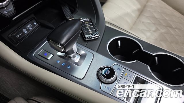 Genesis G70 2018 — photo 12