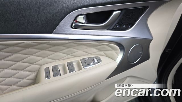 Genesis G70 2018 — photo 33