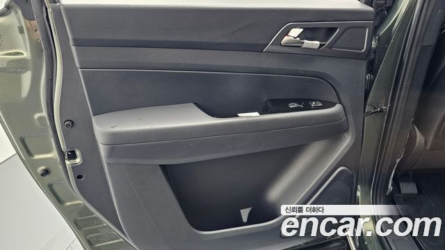 KG Mobility Musso 2025 — photo 15