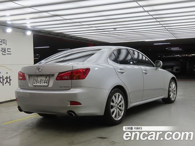 Lexus IS 2008 — photo 4
