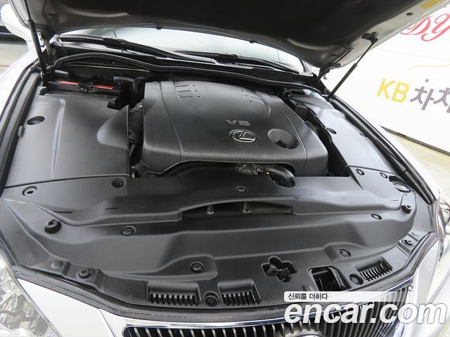 Lexus IS 2008 — photo 19