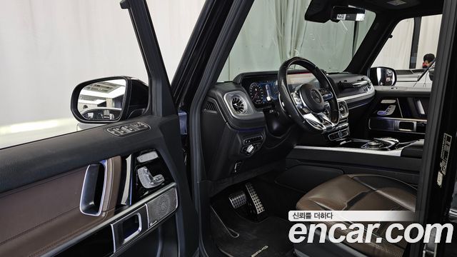 Mercedes-Benz G-Class 2020 — photo 10