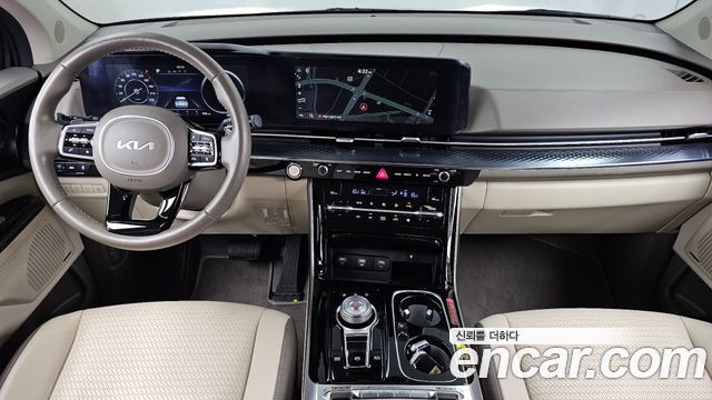 Kia Canival 2023 — photo 10