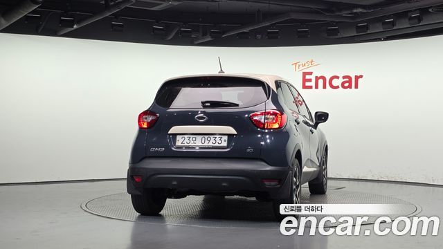 Renault Korea QM3 2016 — photo 4