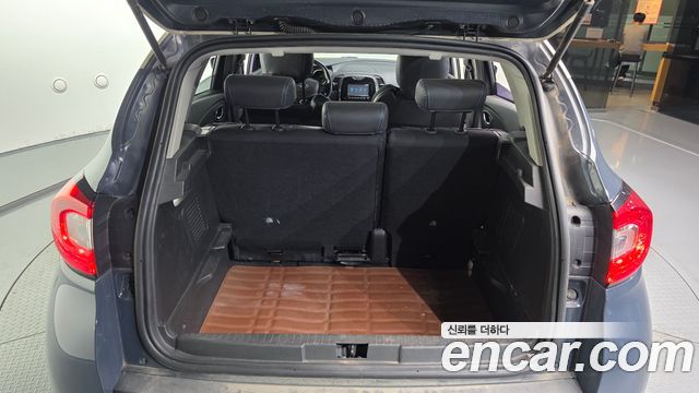 Renault Korea QM3 2016 — photo 20