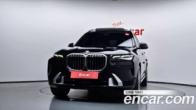 BMW X7 2025 — photo 3